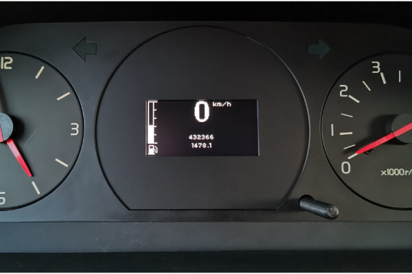 Volvo 940 Digital Hastighetsmätare och tankmätare
